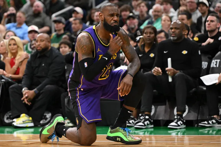 LeBron James injury update